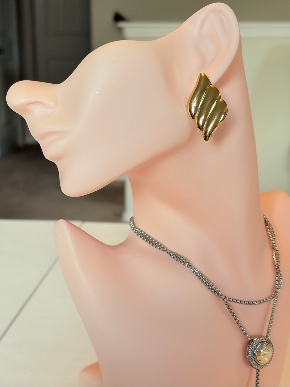 Gold Wave Leaf Stud Earrings.